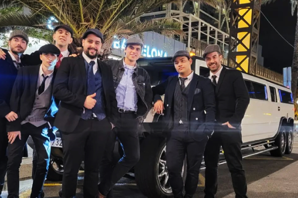 Airport Strip Transfer | BCN StripClub | Packs and offers